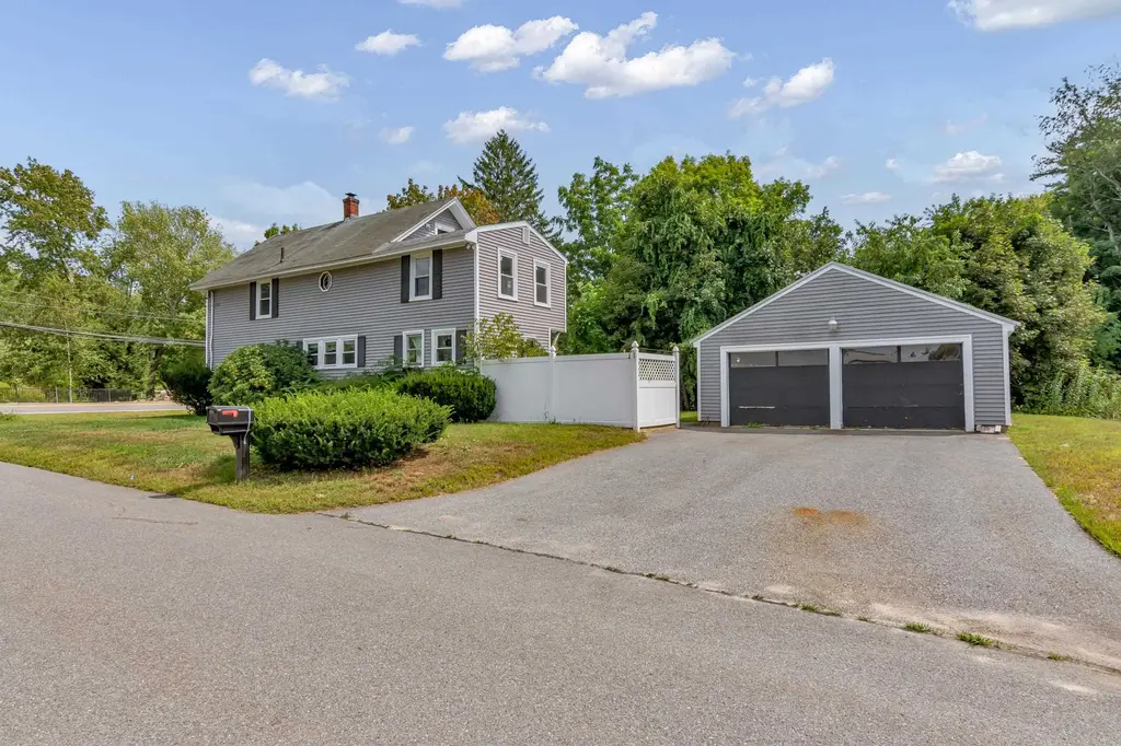 162 Main Street, Plaistow