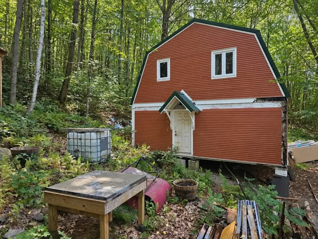 68 Orchard Drive, Lempster