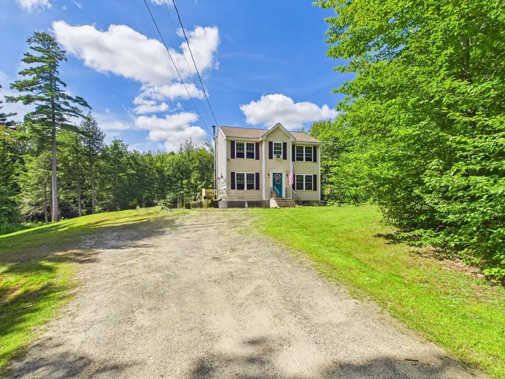 172 Fox Hill Road, Stoddard