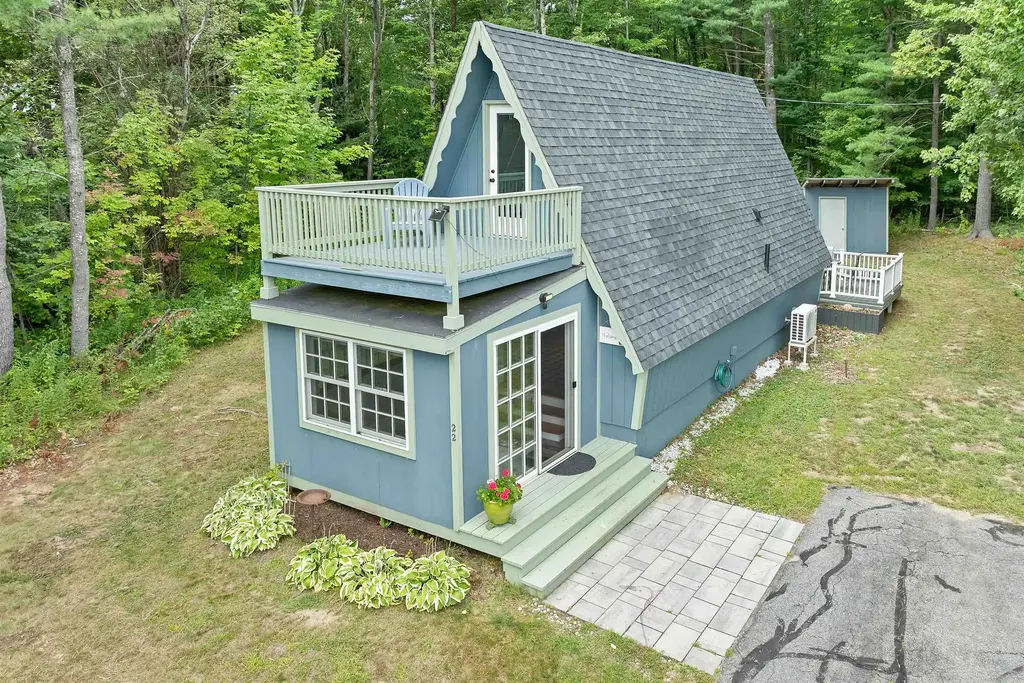 1 E Bluff Highlands, Meredith