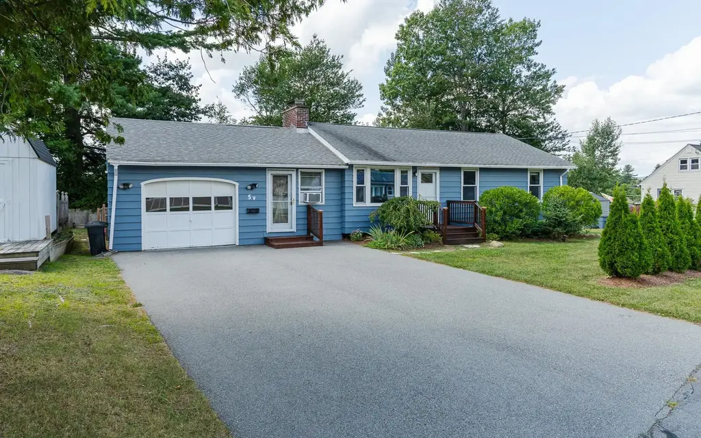 5 West Diane Drive, Keene