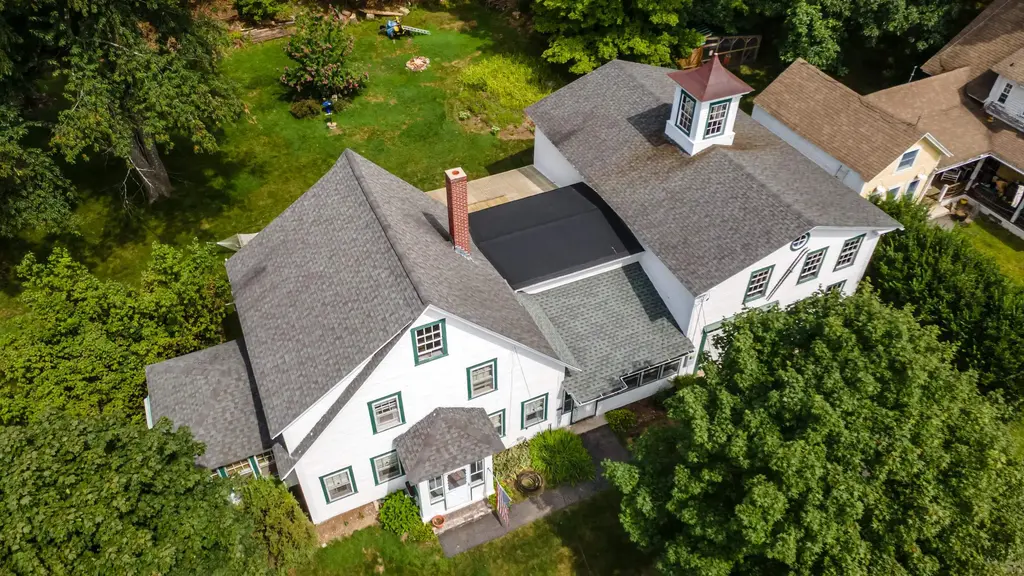 10 Dunster Hill Road, Greenville