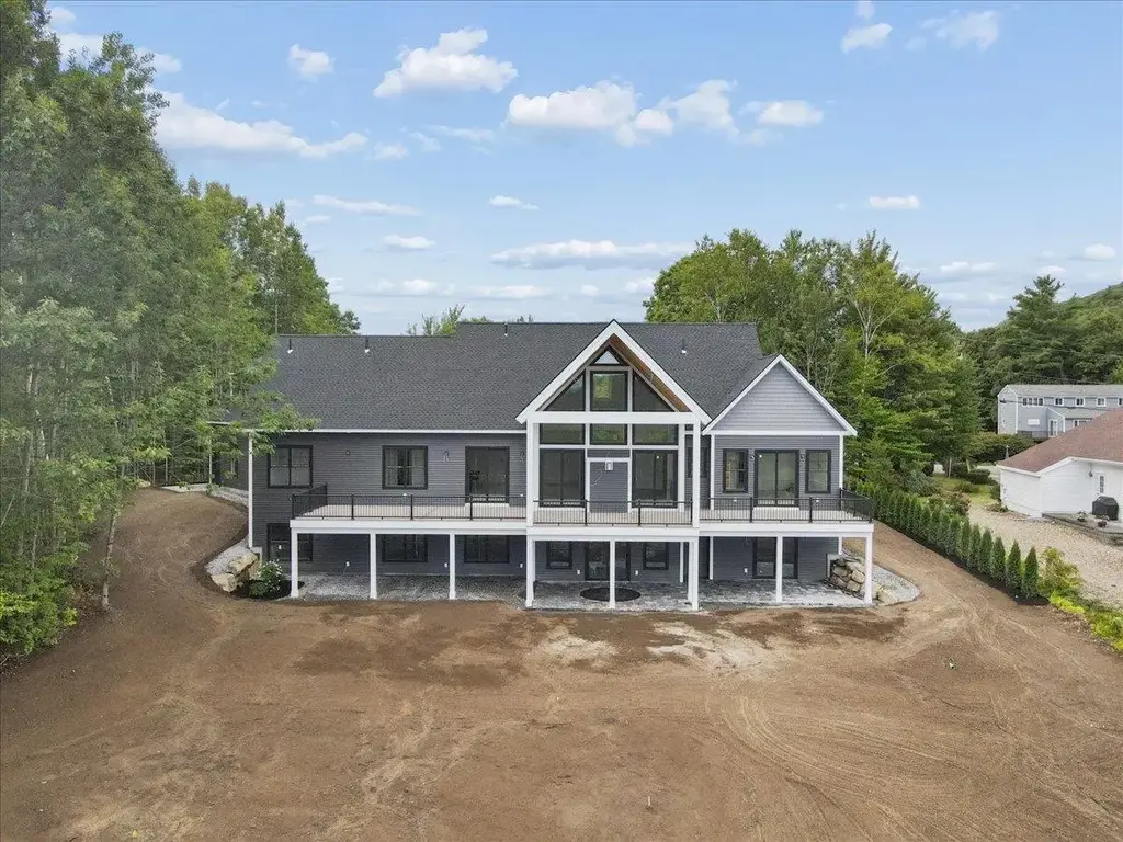 21 Mountain Vista Drive, New Hampton