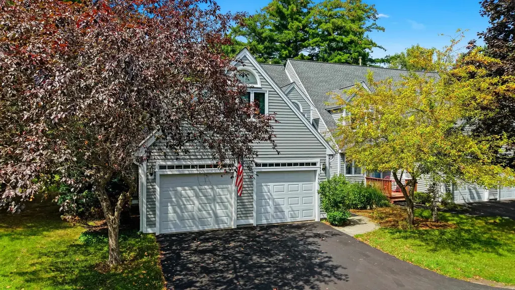 361 Winding Pond Road, Londonderry
