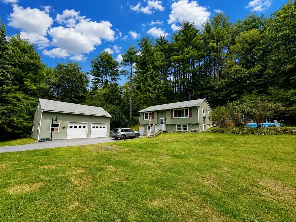 132 Ann Avenue, Charlestown