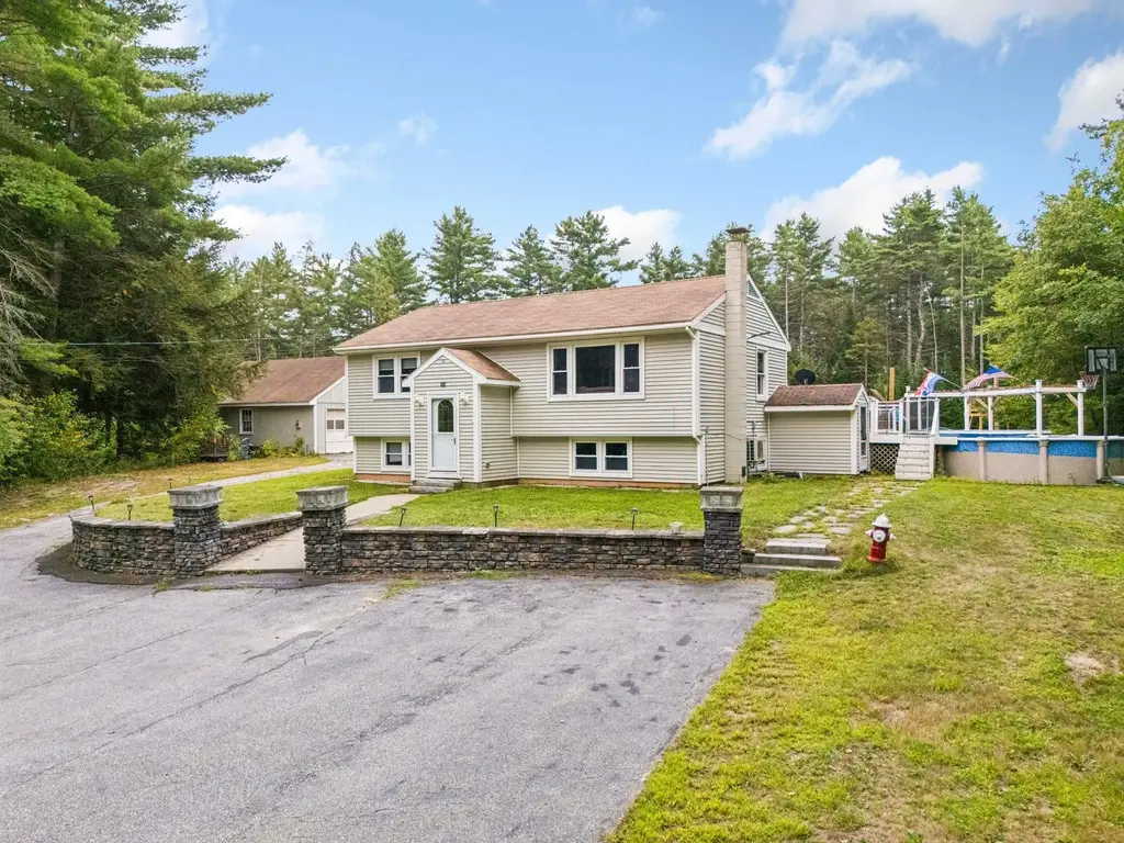 37 Riverside Drive, Sunapee