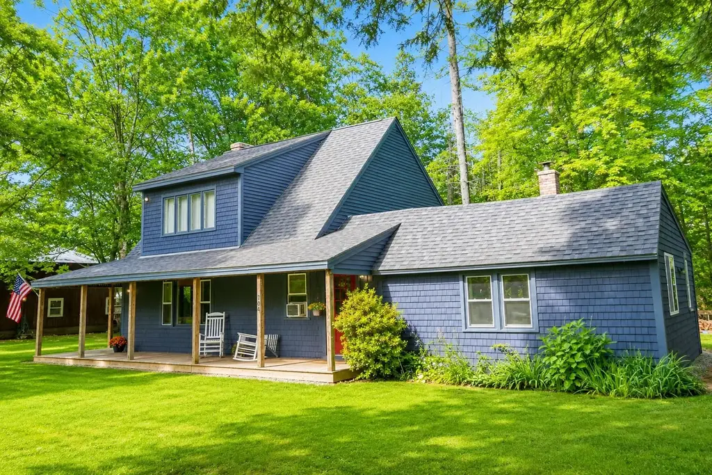 104 Deer Meadow Road, Webster