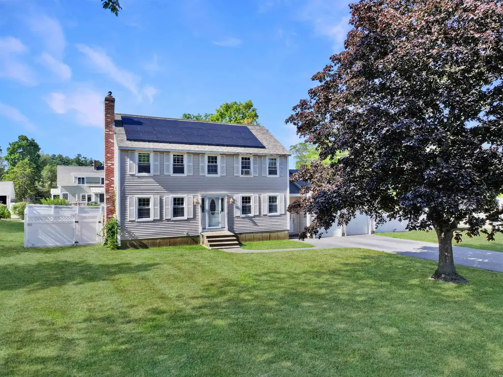 2 Jeffrey Drive, Hampton