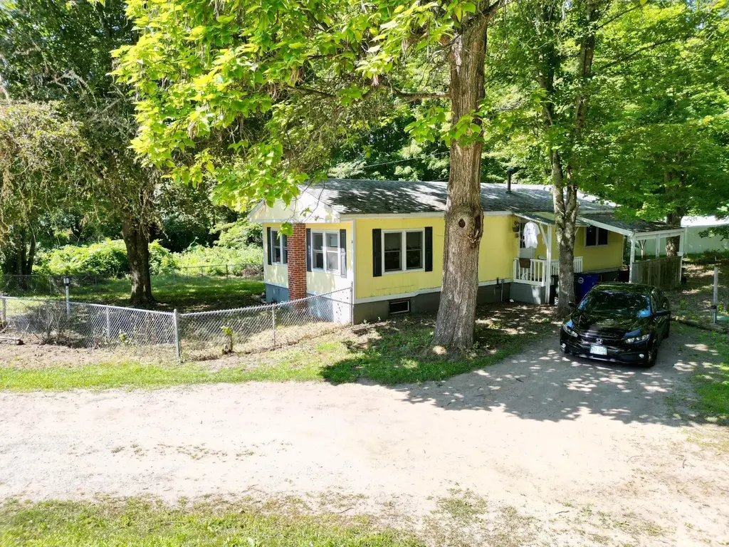14 Pleasant Street, Goffstown