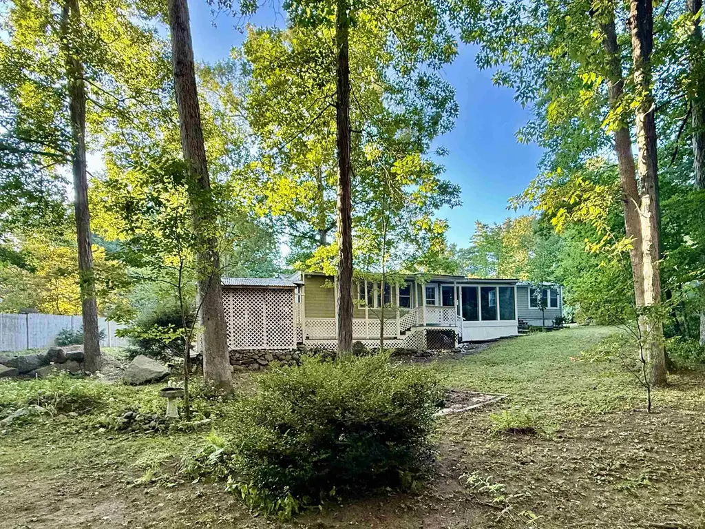 7 Colcord Pond Road, Exeter