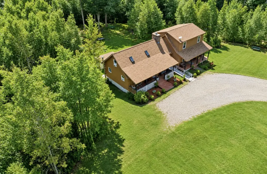 45 Water Village Road, Ossipee