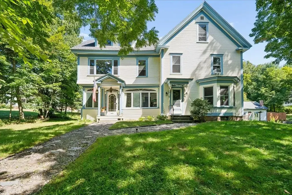 150 View Street, Franklin