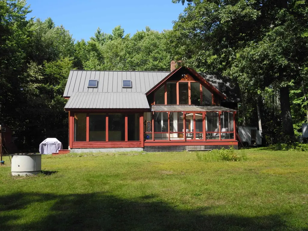 321 Hackleboro Road, Canterbury
