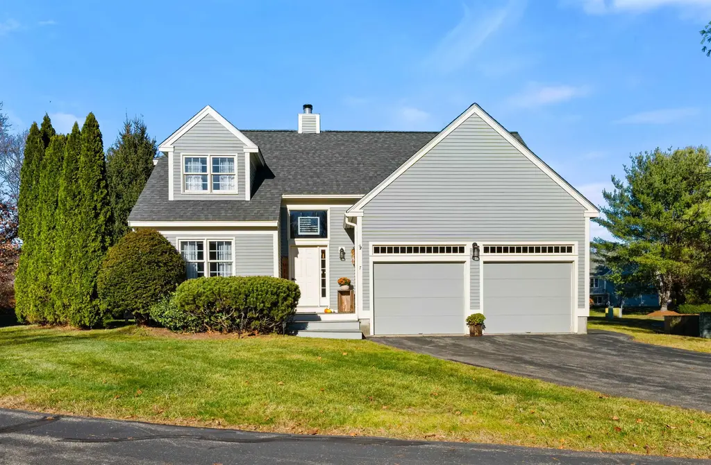 7 Fox Run Road, Amherst