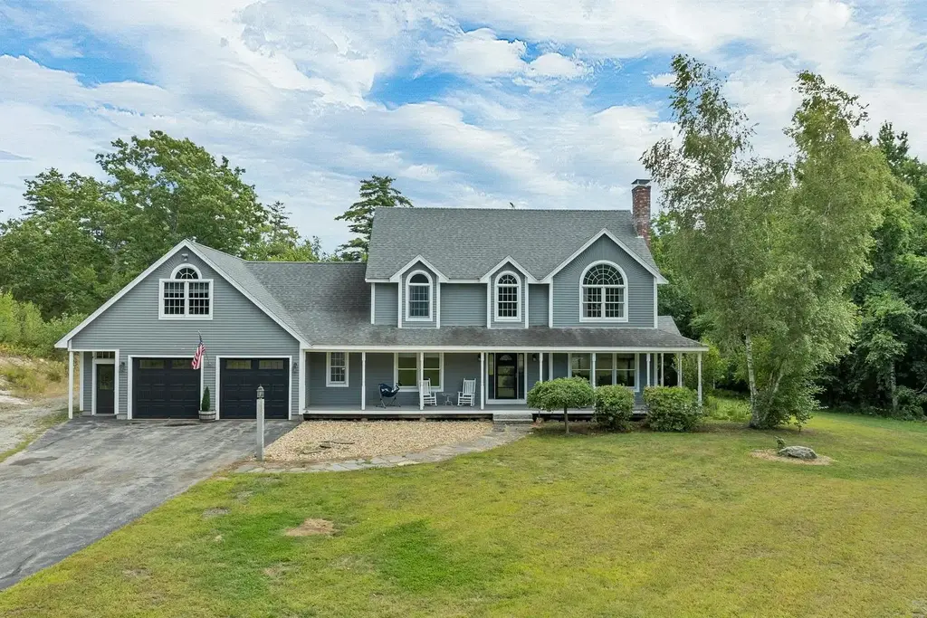 95 Blueberry Hill Road, Meredith