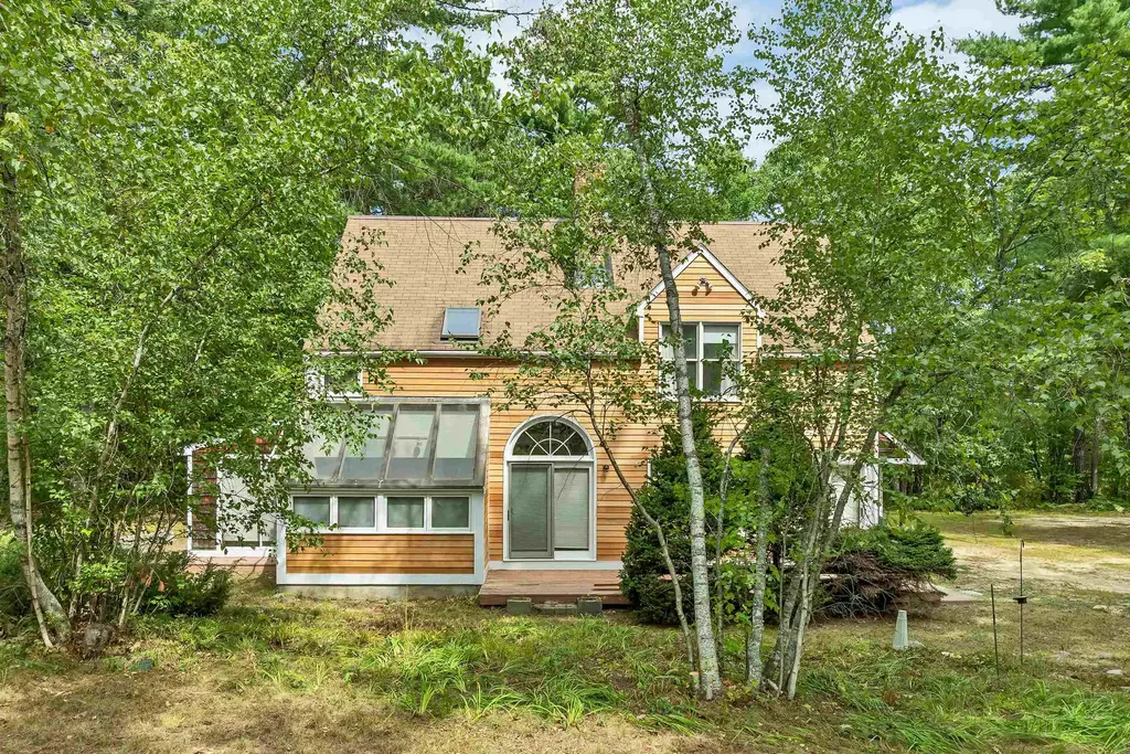 6 Laurel Road, Ossipee