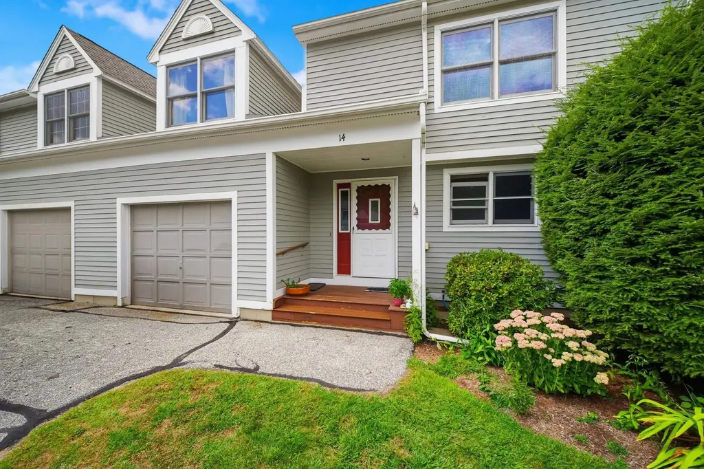 14 Long Hill Road, Peterborough