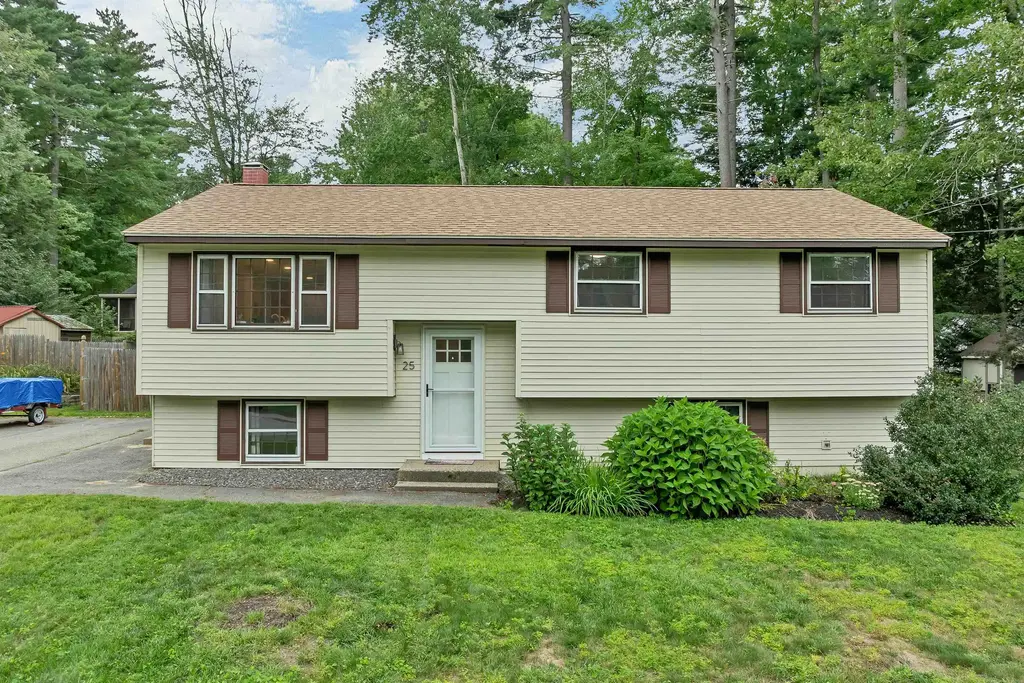 25 Briar Cliff Drive, Milford