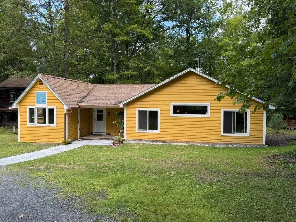 38 Little Bud Lane, Canaan