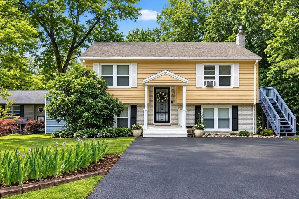 29 Hersey Lane, Newmarket