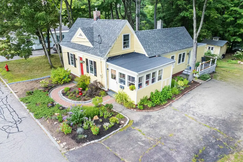 59 Maple Street, Somersworth
