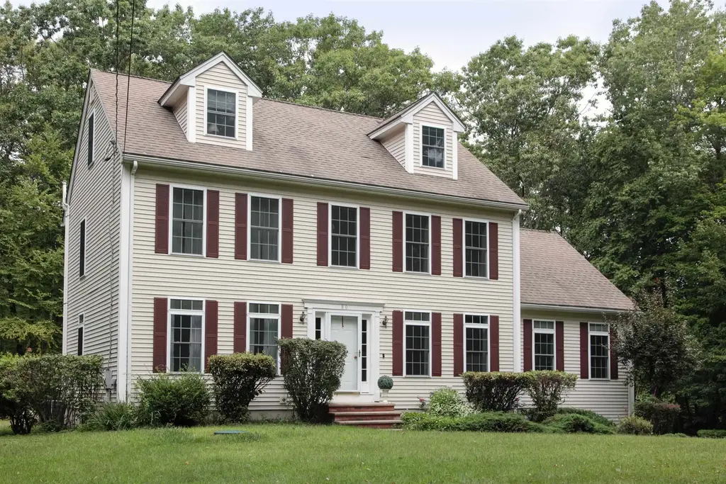 80 Walker Road, Danville