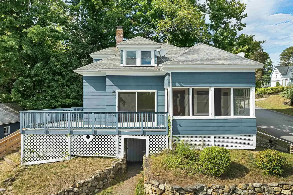 58 Belvidere Street, Laconia