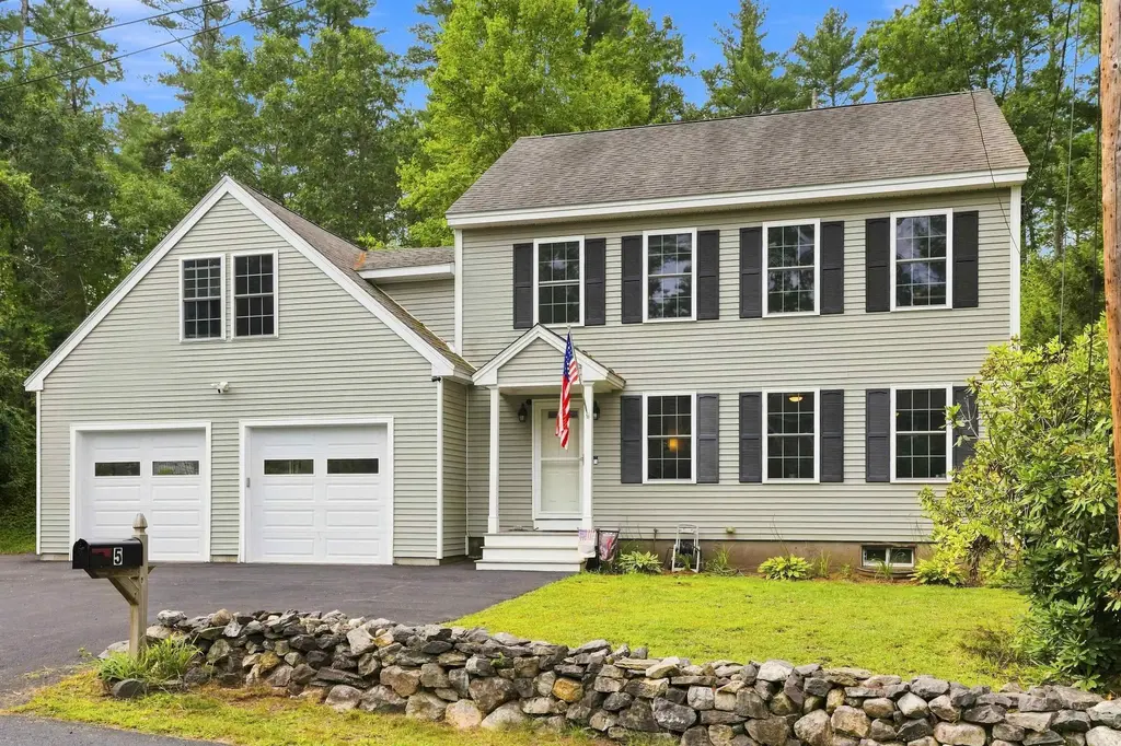5 John Lane, Merrimack