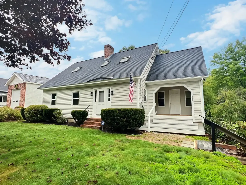 22 Cilleyville Road, Andover