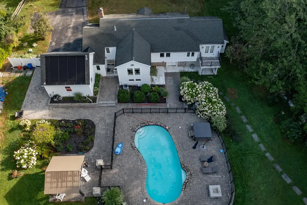 29 Depot Road, Hampton Falls