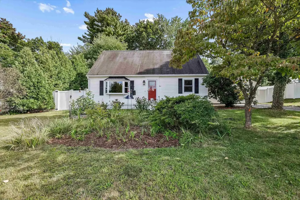 4 Cheyenne Drive, Nashua