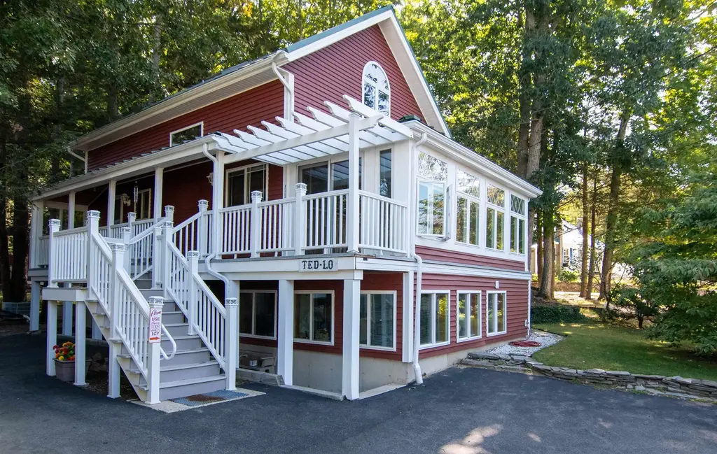 16 Governors Drive, Raymond