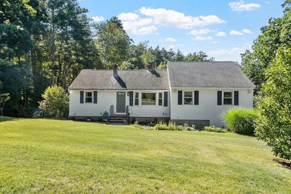 17 Bridle Bridge Road, Windham