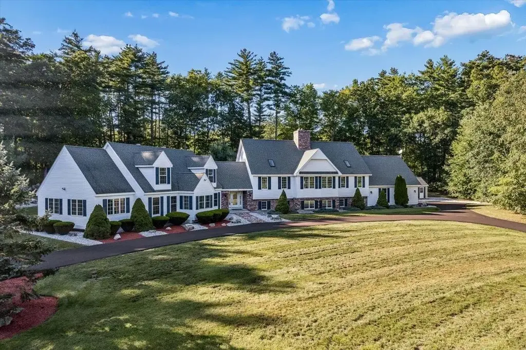 32 Thornton Ferry Road Ii, Amherst