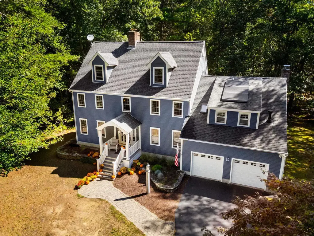 370 Fw Hartford Drive, Portsmouth