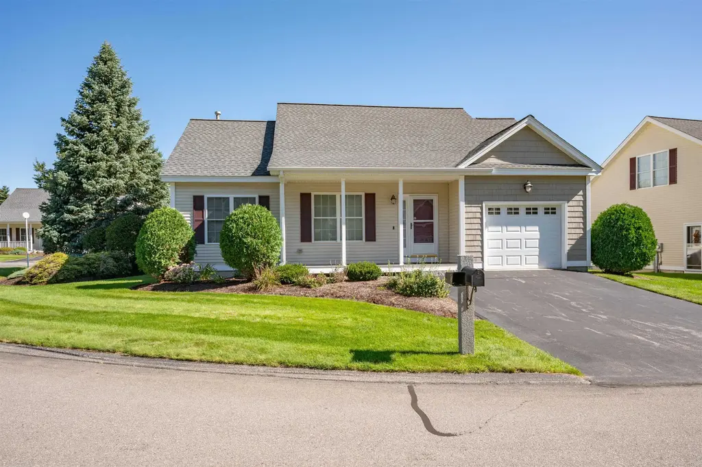 2 Usher Lane, Merrimack