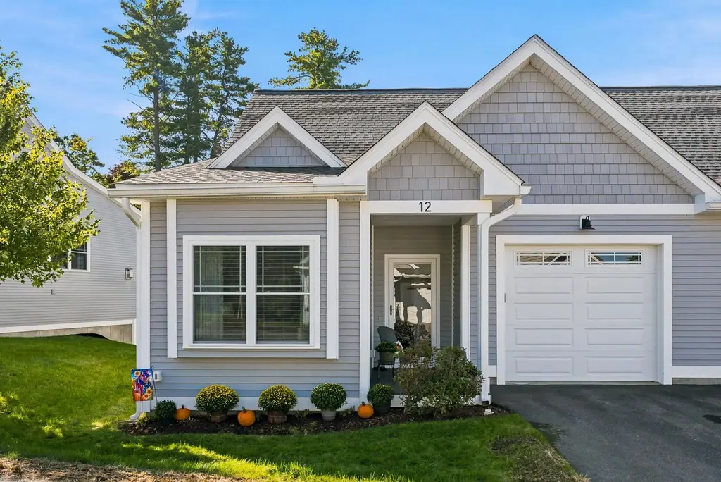 12 Abenaki Circle, Merrimack