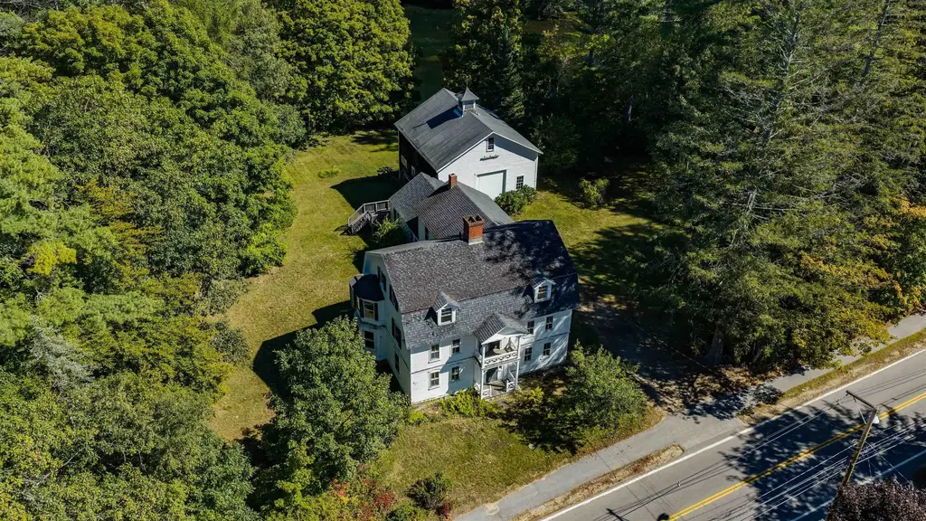166 Main Street, New Hampton