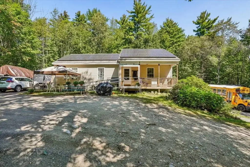 333 Ridge Road, Farmington