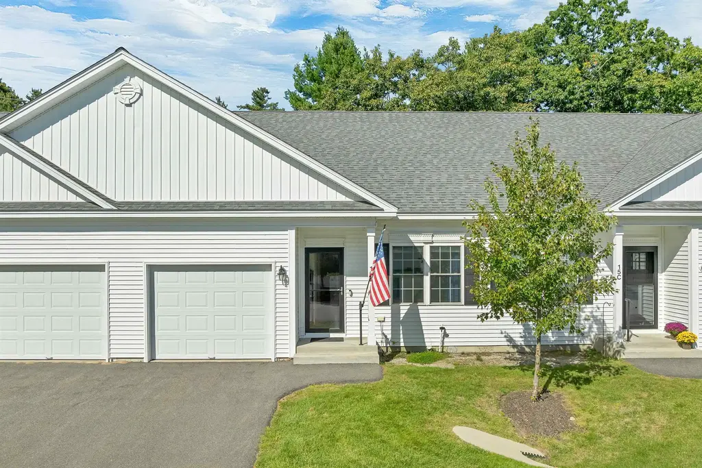 15b Angel Point Circle, Goffstown