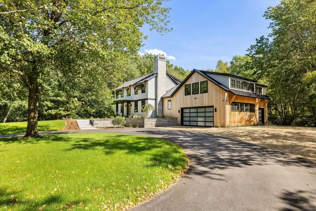 53 Spring Road, Rye
