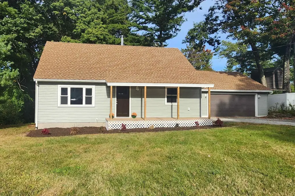 10 Bradford Drive, Merrimack