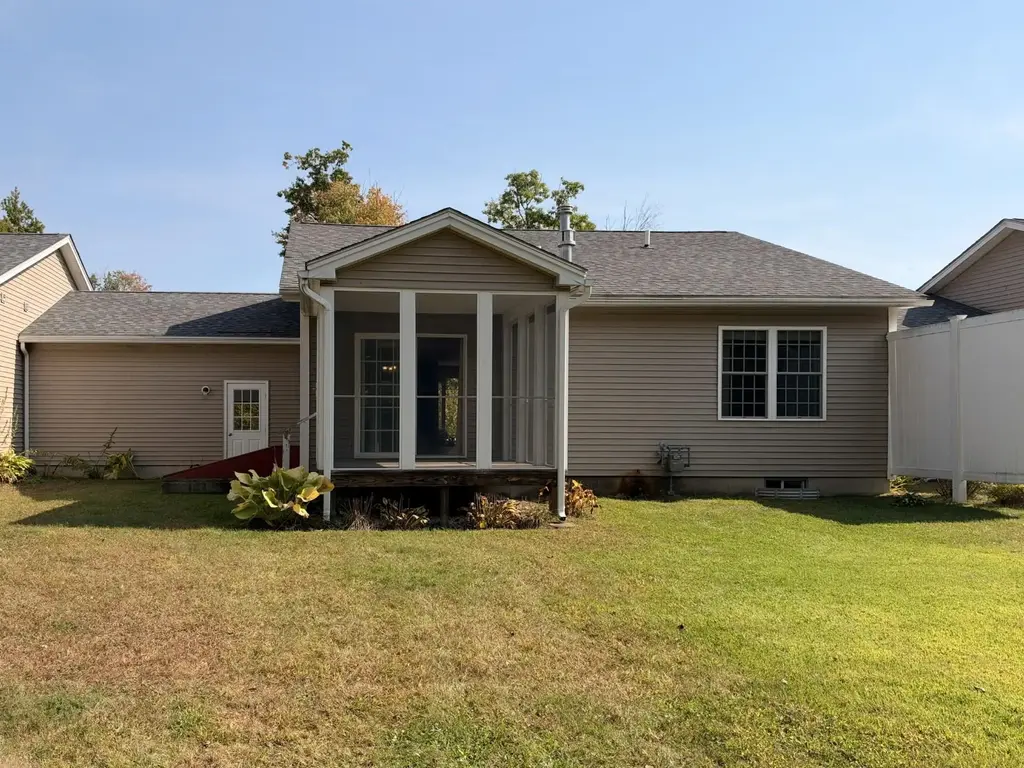 17c Granite Drive, Danville