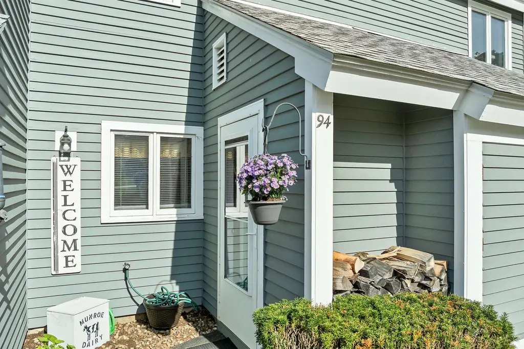 6 Vista Drive, Ashland