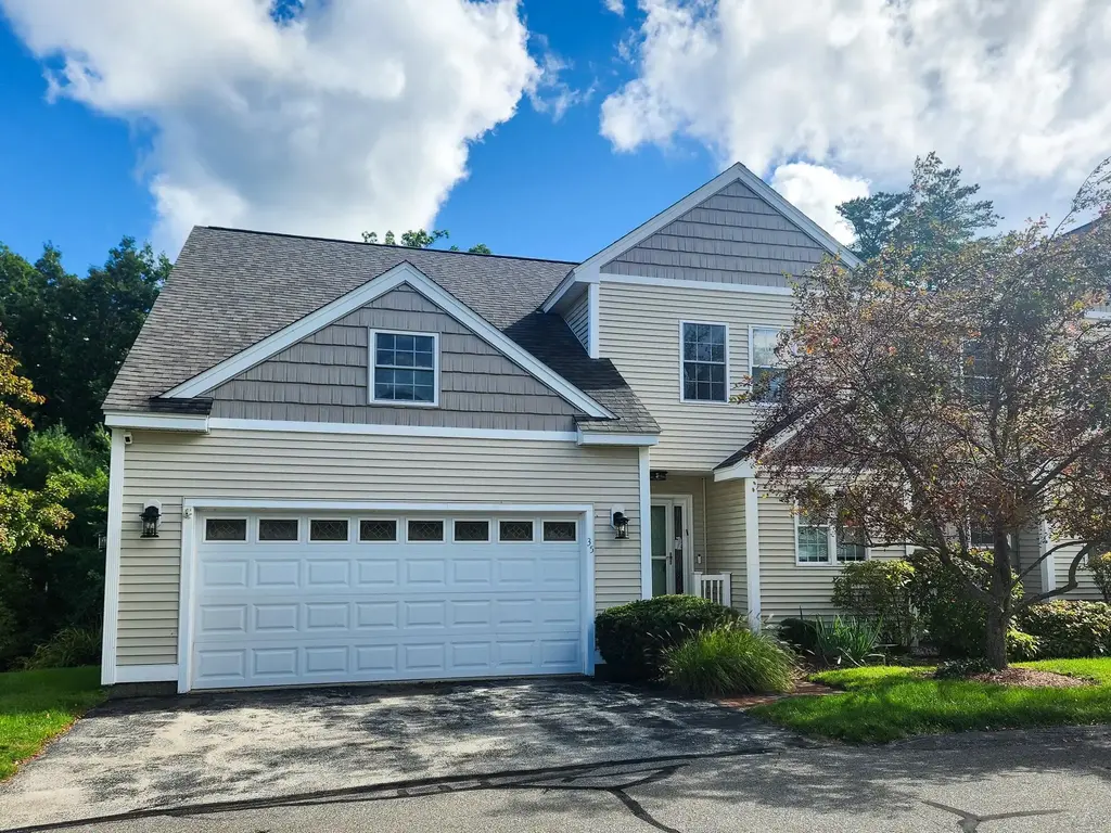 35 Terrell Lane, Hollis