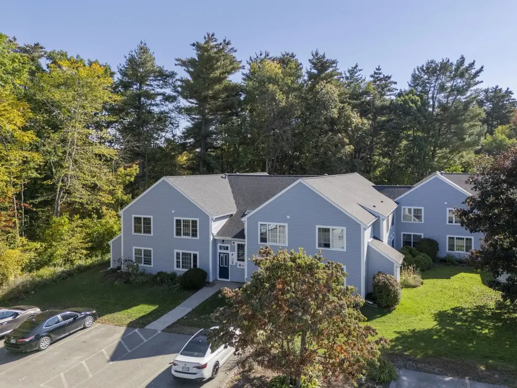 50 Brookside Drive, Exeter