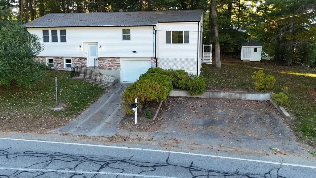 19 New Searles Road, Nashua