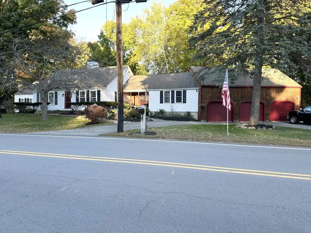 84 Main Street, Hollis