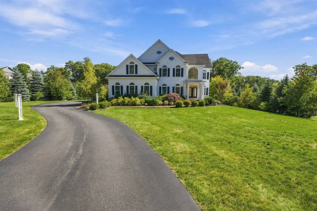 20 Bennington Road, Windham