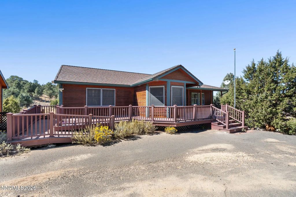 21361 Crestview Road, Reno